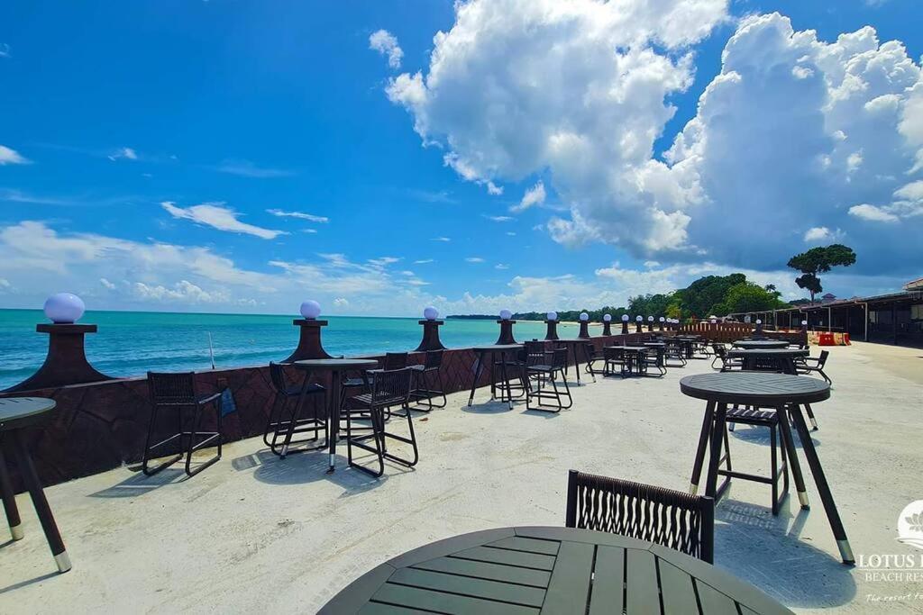 Lotus Desaru Beach Resort, 2 Bdrms, W/Splash Park Bandar Penawar Экстерьер фото