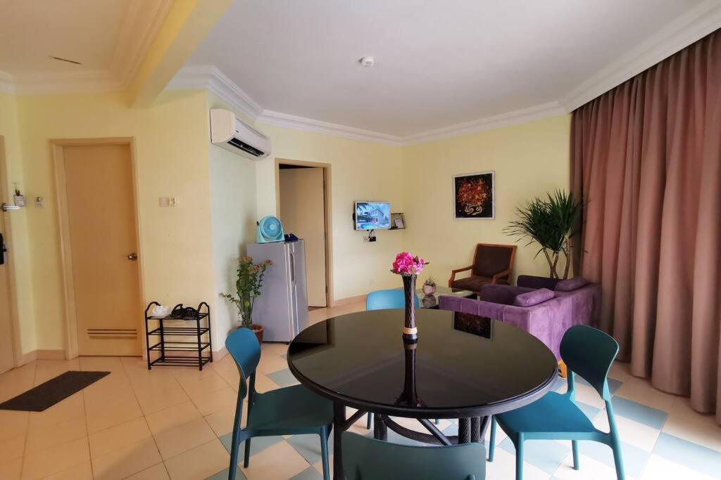 Lotus Desaru Beach Resort, 2 Bdrms, W/Splash Park Bandar Penawar Экстерьер фото