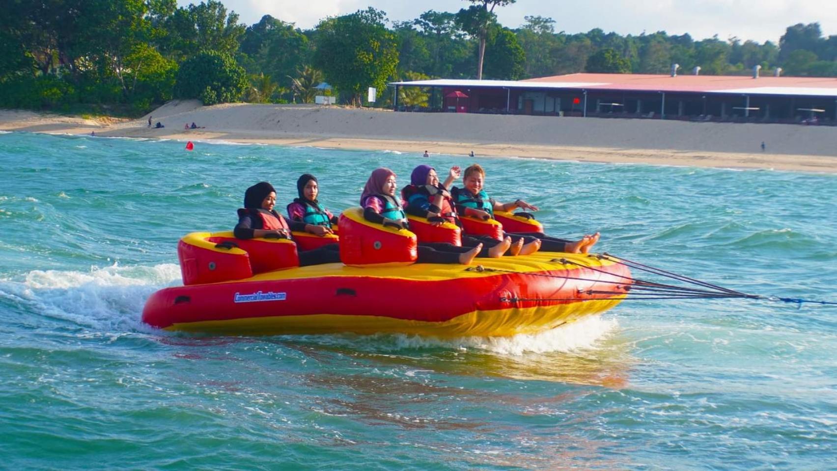 Lotus Desaru Beach Resort, 2 Bdrms, W/Splash Park Bandar Penawar Экстерьер фото